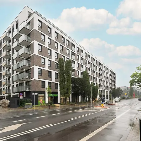 Stylish For 6 With Balcony Near The Main Square By Renters Appartement