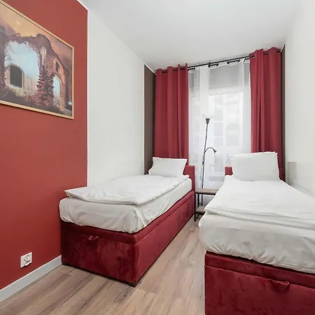 Stylish For 6 With Balcony Near The Main Square By Renters Wrocław