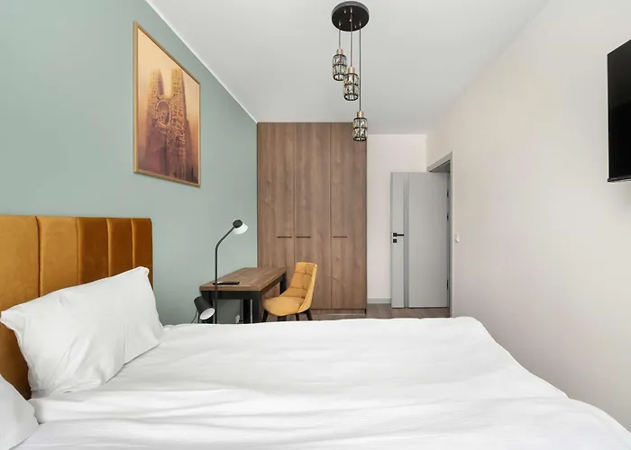 아파트 Stylish For 6 With Balcony Near The Main Square By Renters 브로츠와프