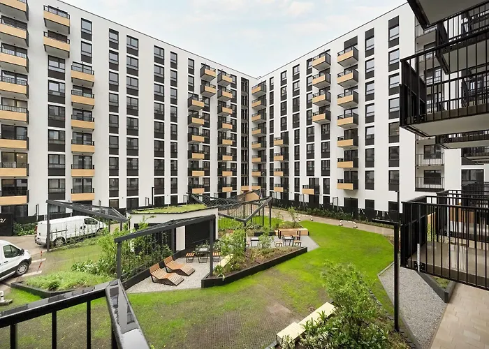 Stylish For 6 With Balcony Near The Main Square By Renters * 브로츠와프