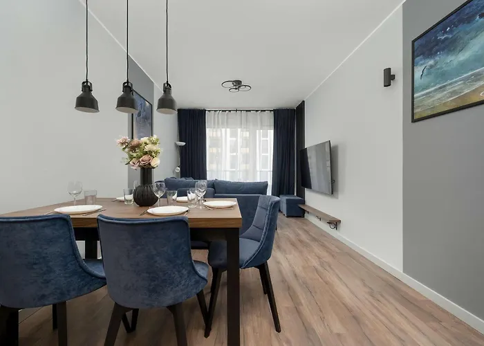 아파트 Stylish For 6 With Balcony Near The Main Square By Renters 브로츠와프